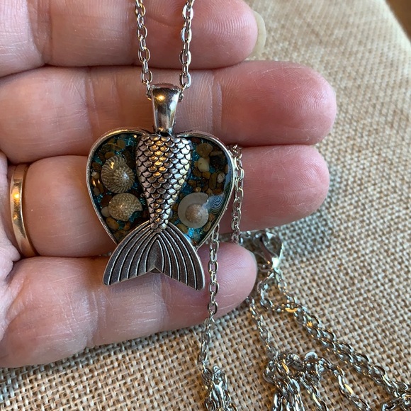 Mermaid Tail Necklace 24” Chain New Handmade - Picture 3 of 7